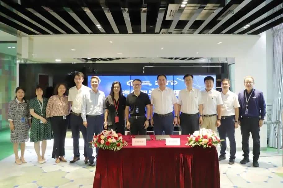 美港通官网与中汽创智签订战略合作框架协议 集中优势有助于汽车智能化开展